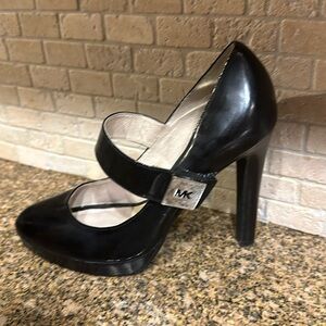 Michael Kors Mary Jane Leather Pumps